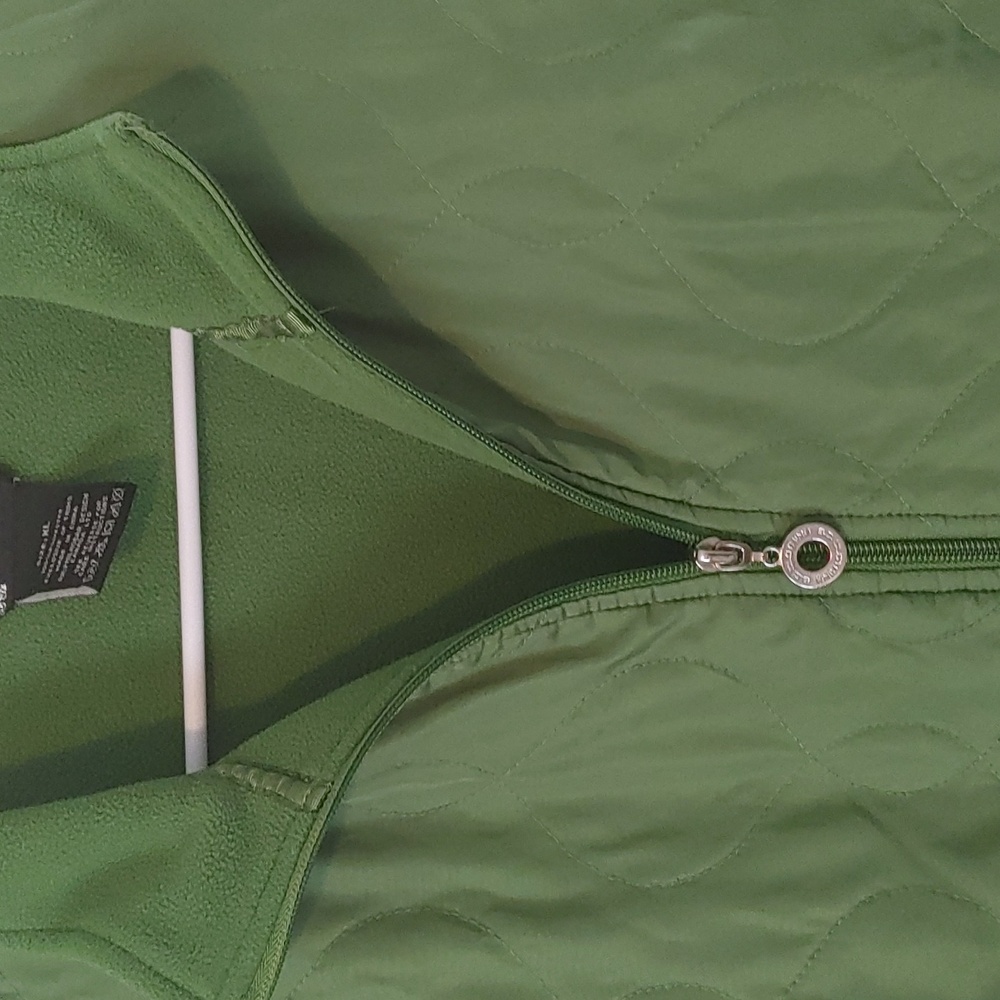 Green Quilted & Fleece Lined Vest Women's XL - Picture 5 of 5